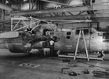 Center Fuselage Assembly at Fairfax